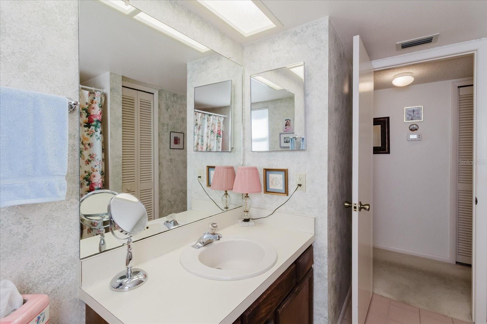 HAMMOCK PINE VILLAGE - Residential