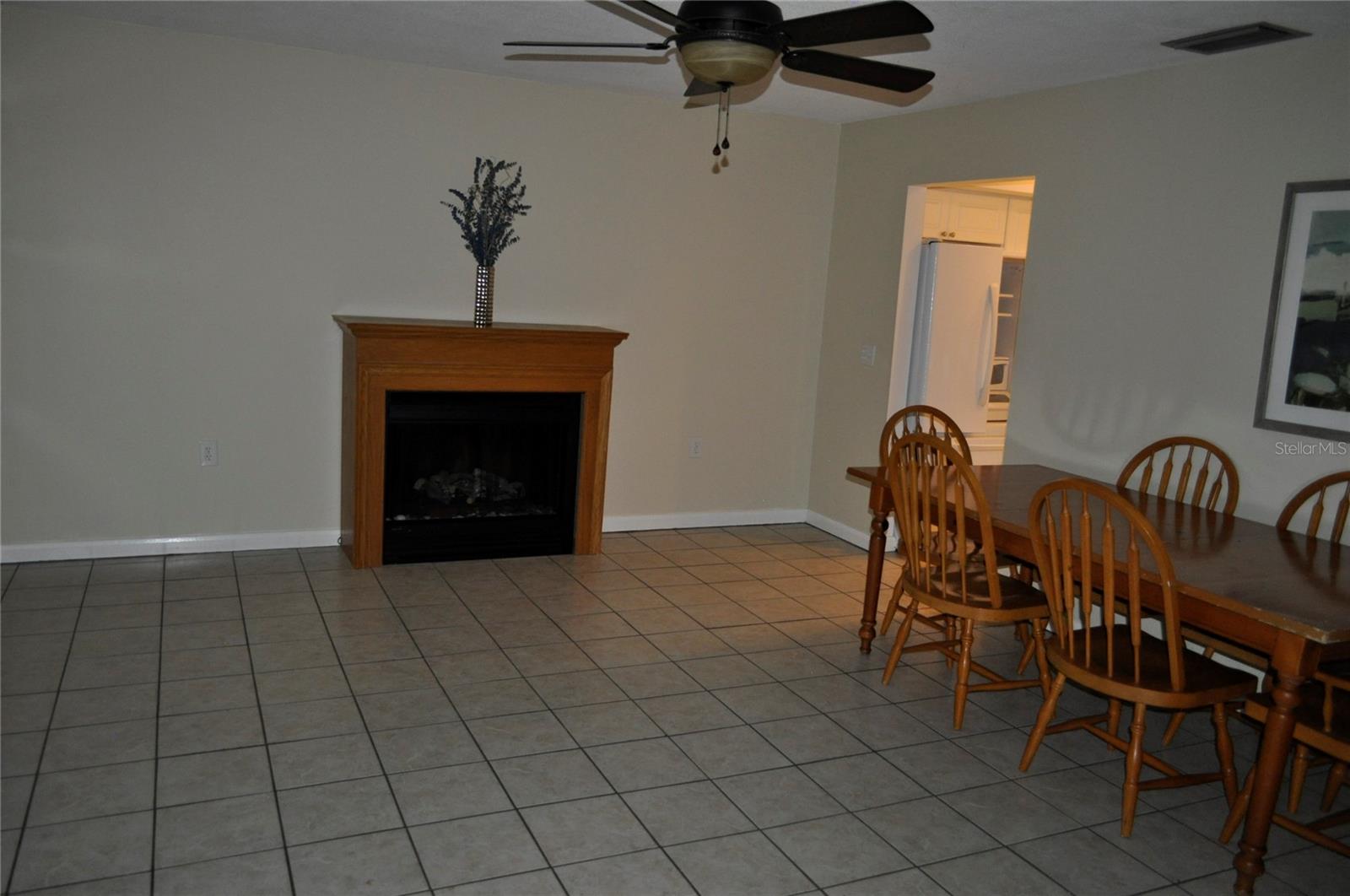 FAWN LAKE PH IV - Residential Lease