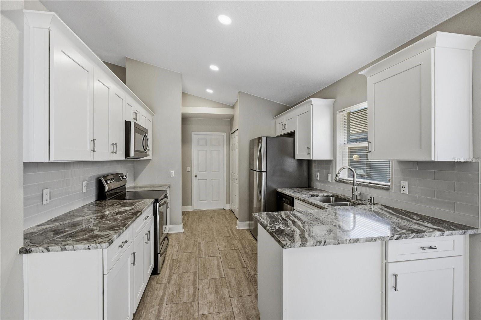 EASTON PARK - Residential