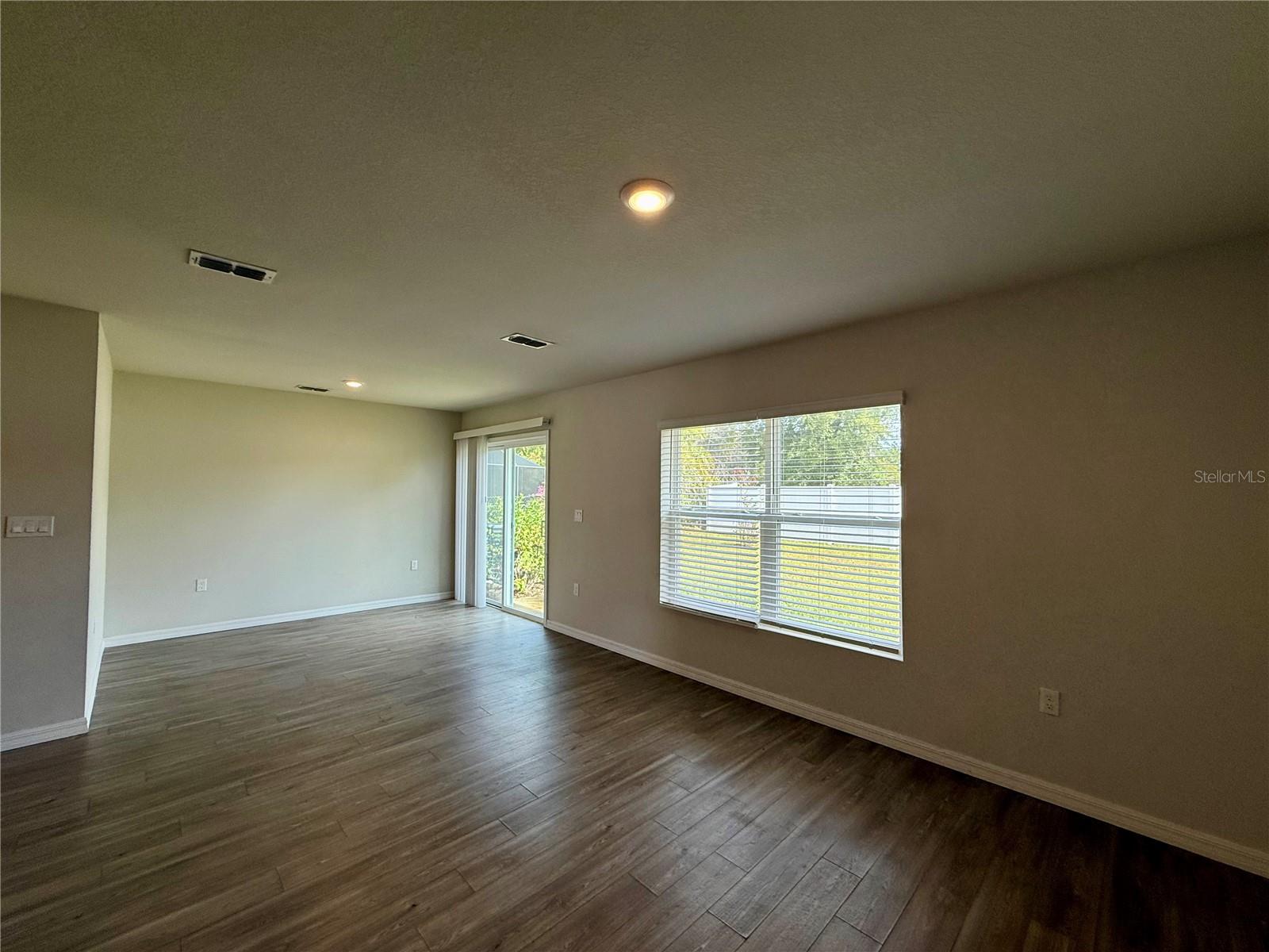 PALM COAST SEC 58 - Residential Lease