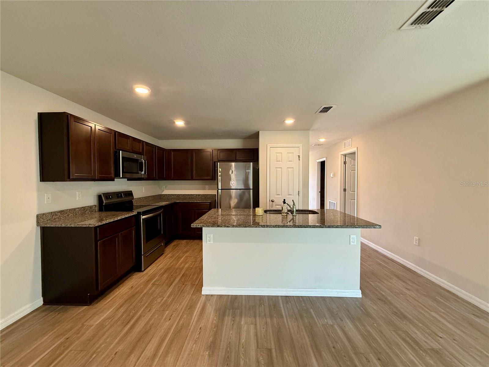 PALM COAST SEC 58 - Residential Lease