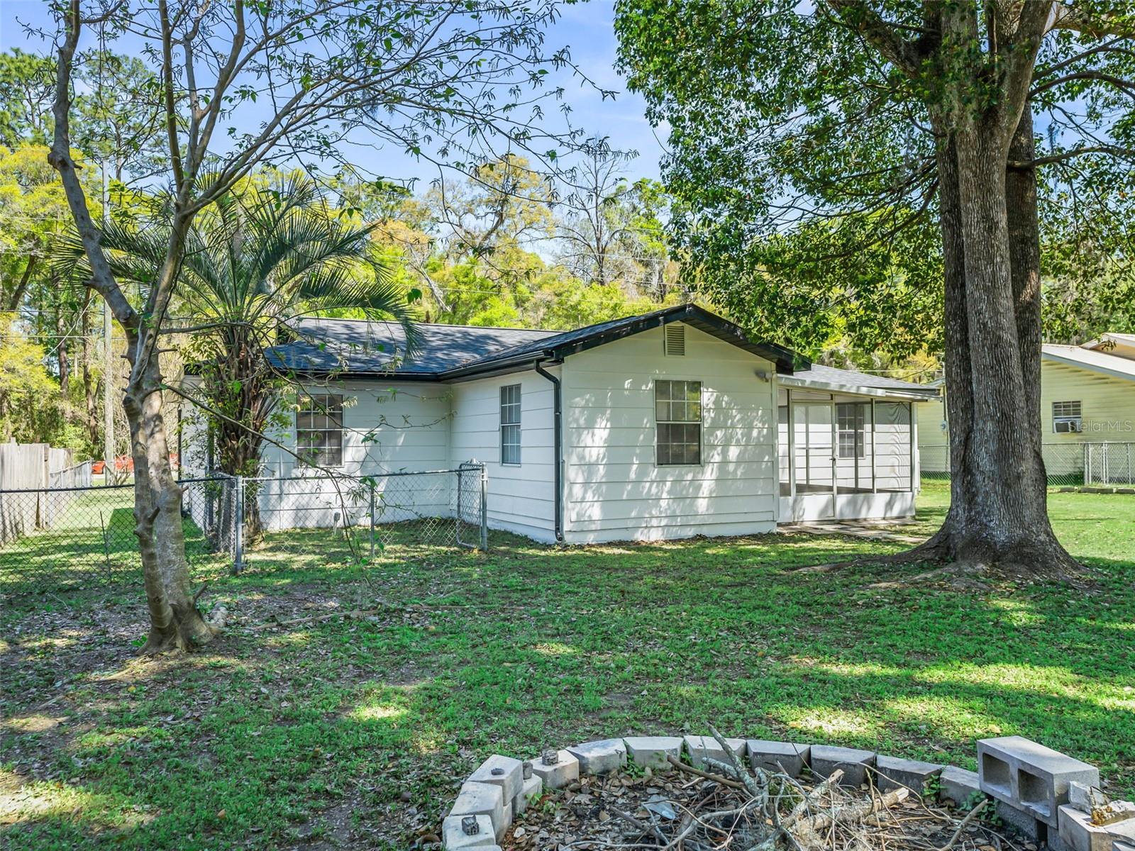 OCALA PARK ESTATE - Residential