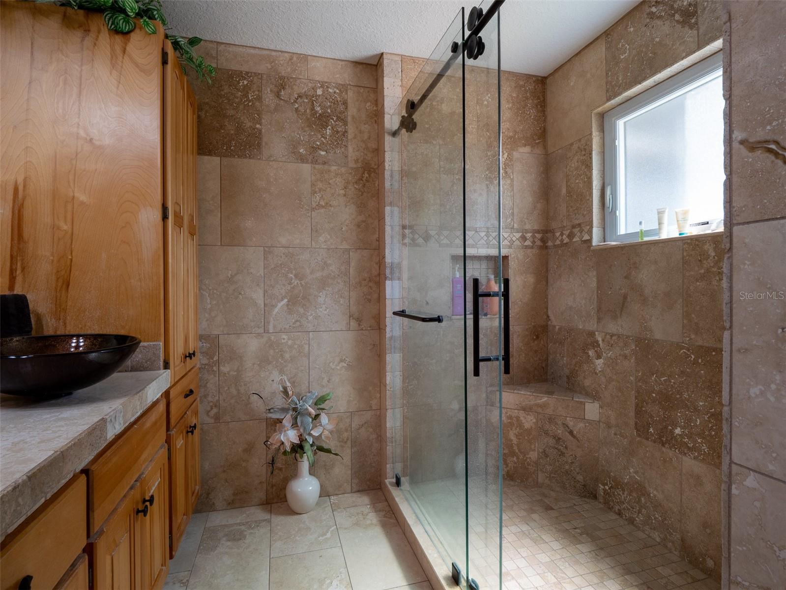 CLAY SHORES - Residential