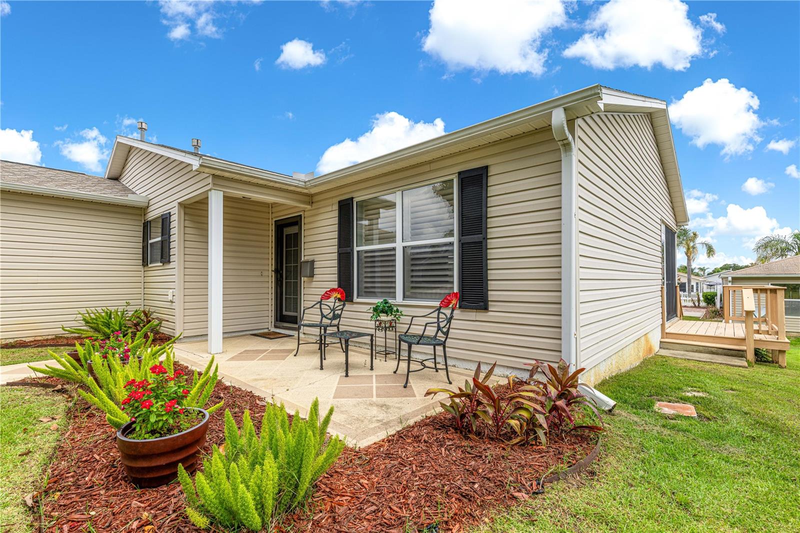 1019 GOLDEN GROVE DRIVE