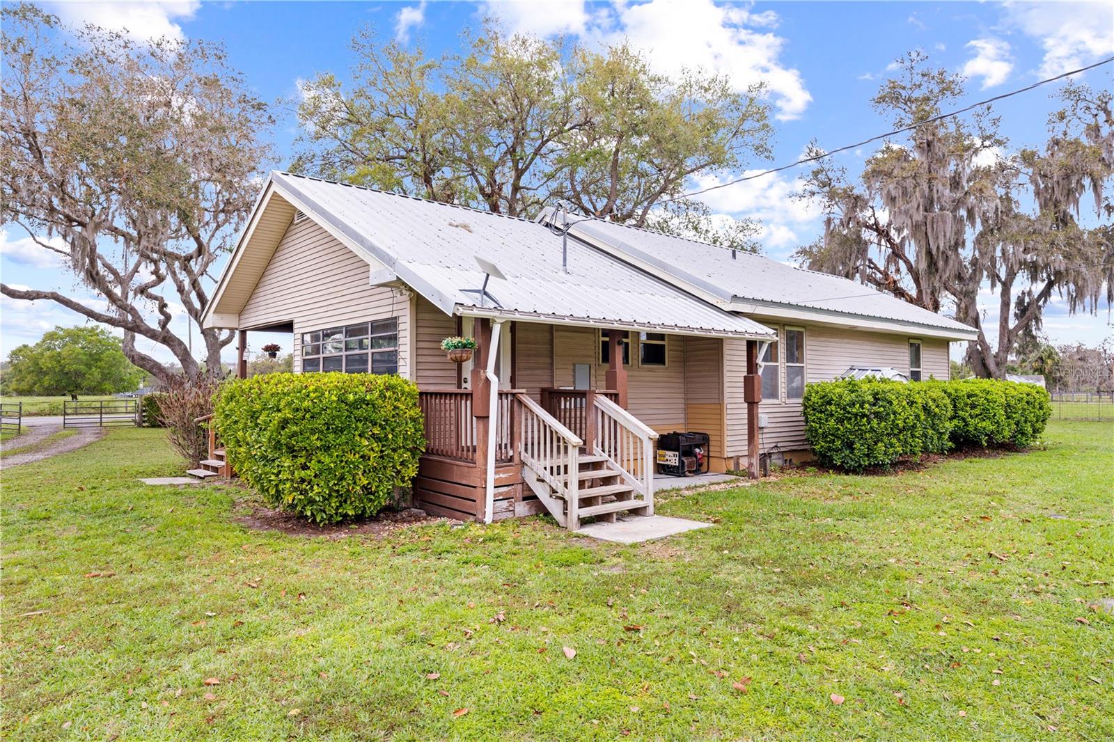 ACREAGE & UNREC - Residential