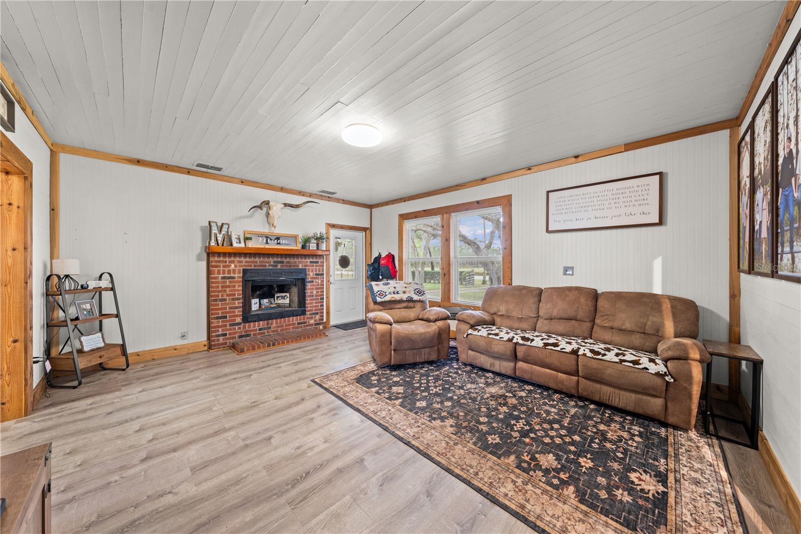 ACREAGE & UNREC - Residential