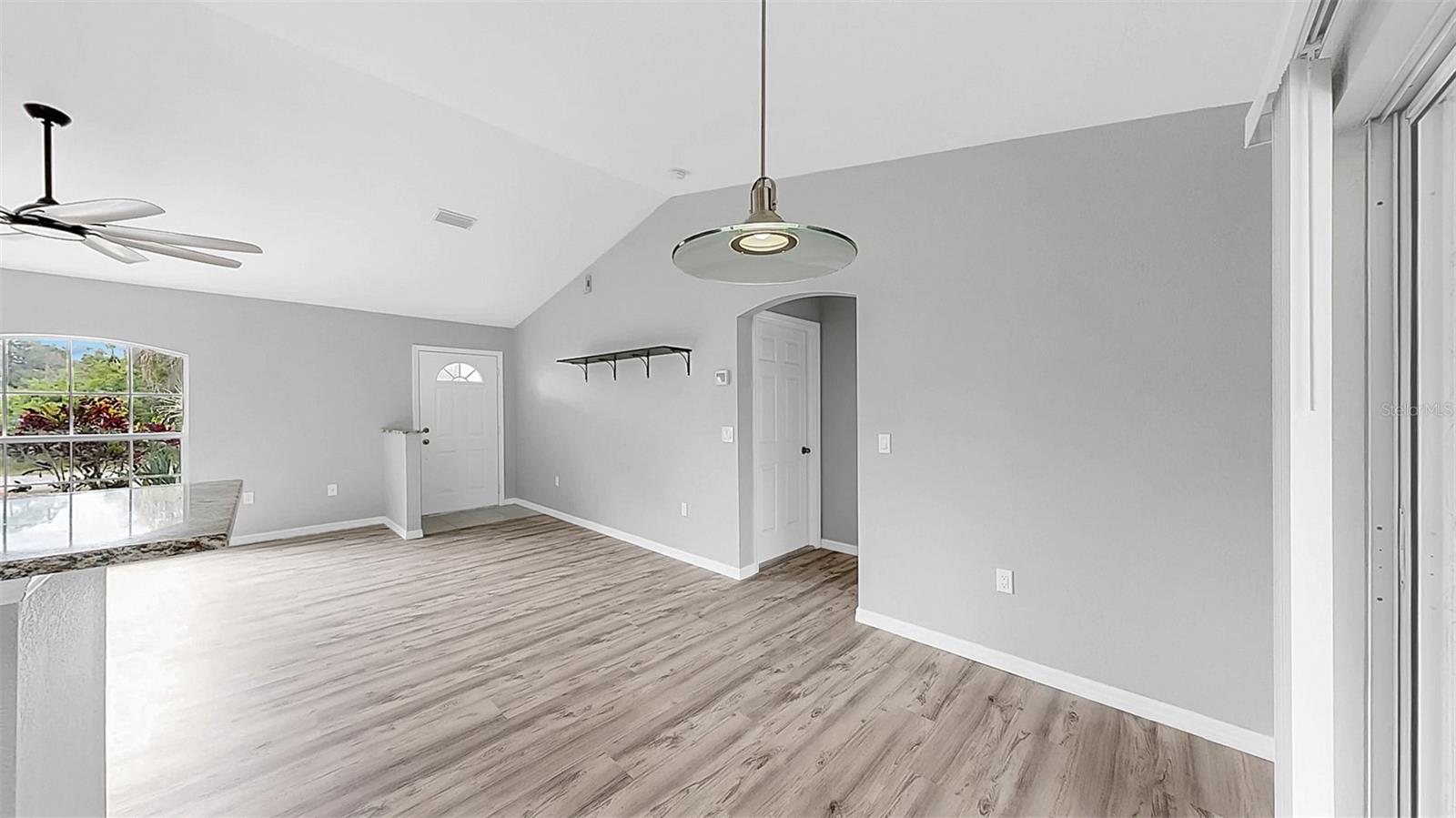 2675 CHEROKEE STREET
