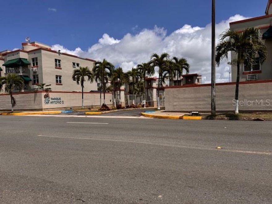 Spectacular property located in Cond. Walk-up Parque San Antonio II, Caguas.  This complex has easy access from 52 highway.  Take the exit Degetaou from 52 at right side. Only 10 minutes from express highway.  This units is GARDEN WITHOUT STAIRS. Directly from parking.  With kitchen renovated ( quartz countertop ) cooktop and microwaved and 2 bathrooms renovated with shower head, patio and balcony, this property is a great option to make yours. Great layout, fresh and private patio. The complex offers pool, gazebo for outside activities, mailbox area. Gated community with tele-entry and security.  This apartment has 2 parking space side by side. Don't miss the opportunity to rent this property and make yours.