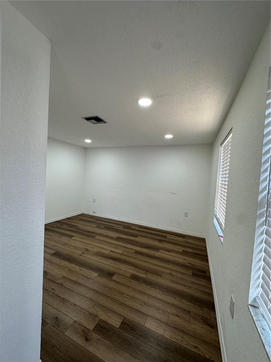 INWOOD - Residential Lease