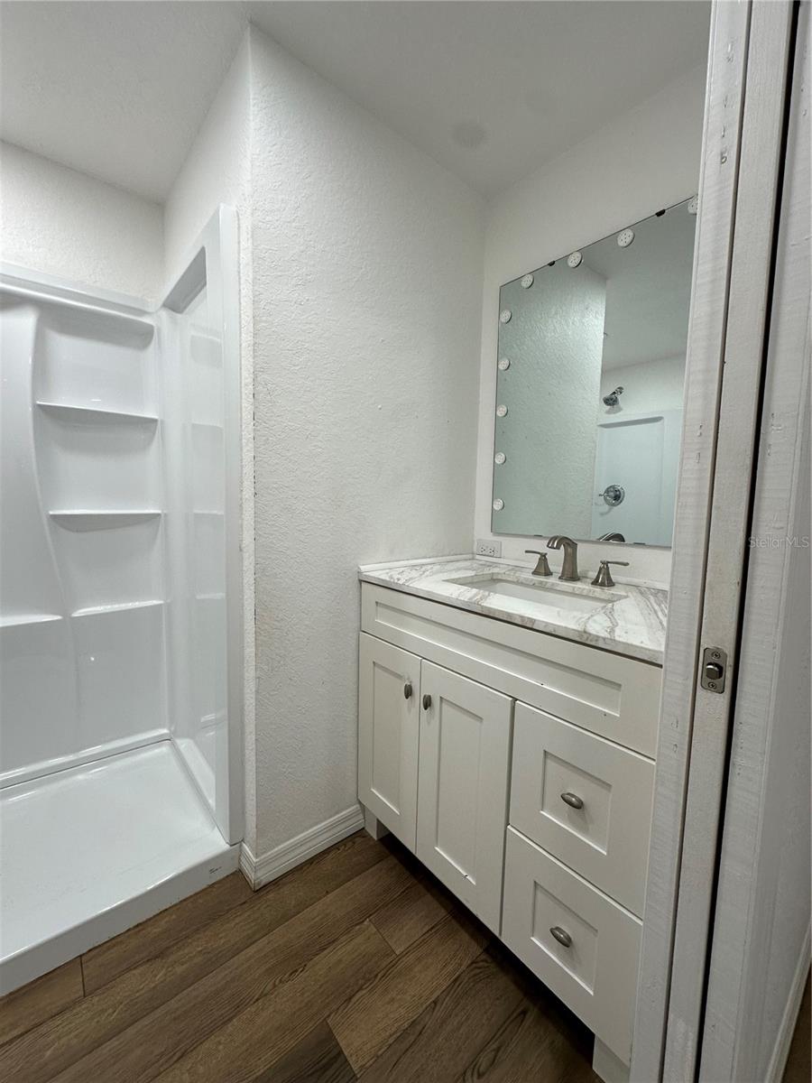 INWOOD - Residential Lease