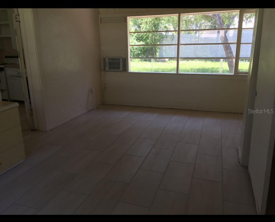 HIGHLAND SHORES SEC 01 - Residential