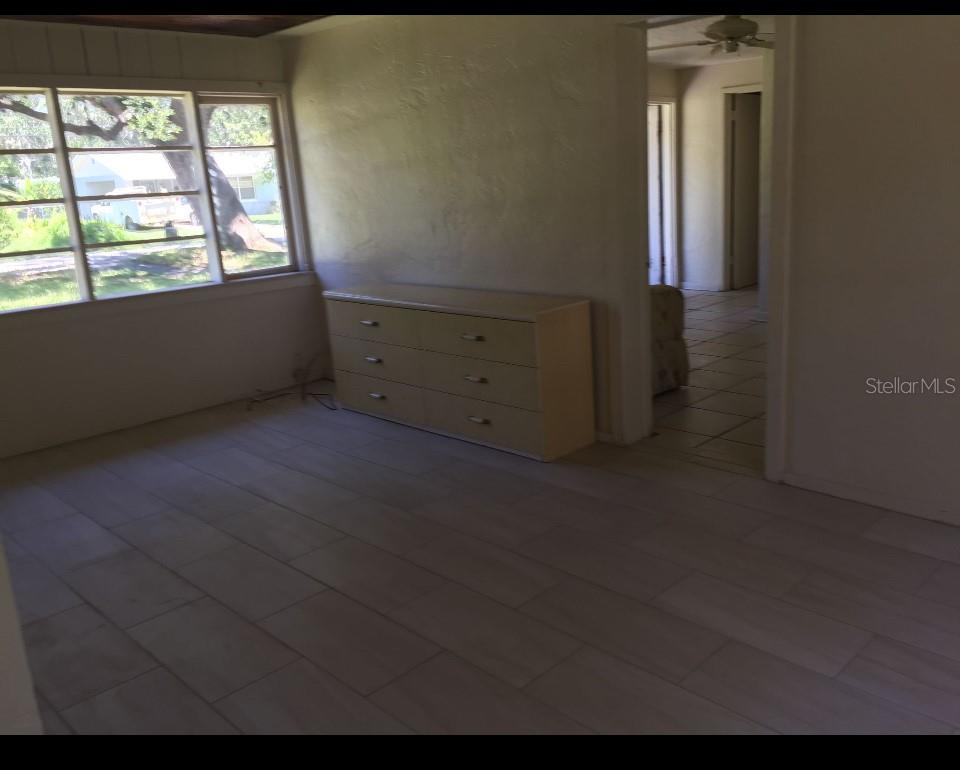 HIGHLAND SHORES SEC 01 - Residential