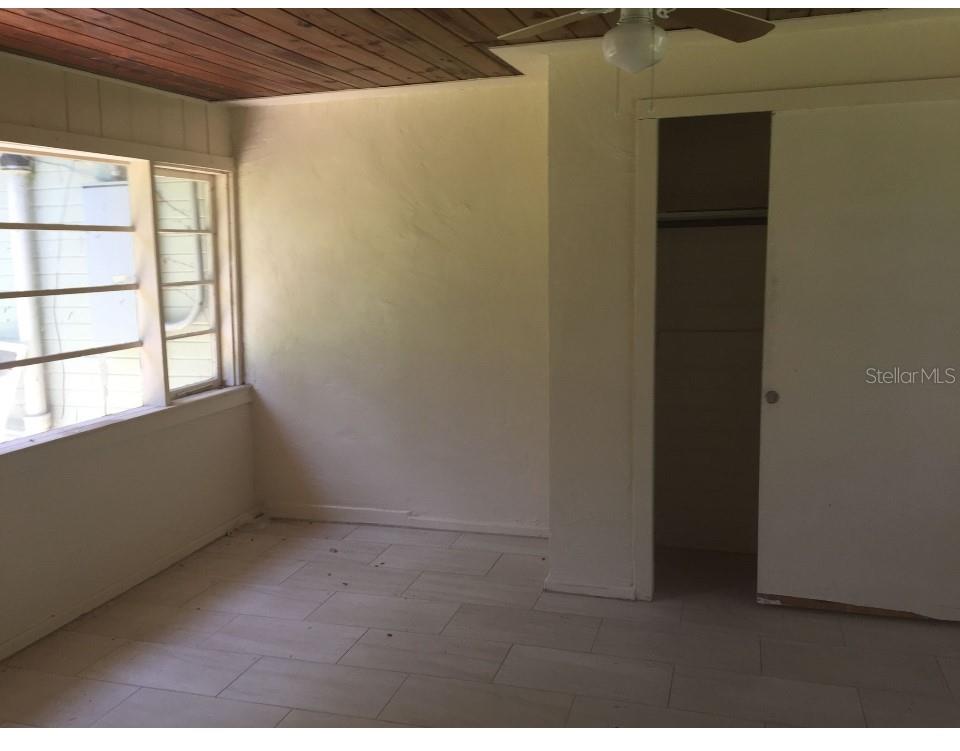 HIGHLAND SHORES SEC 01 - Residential