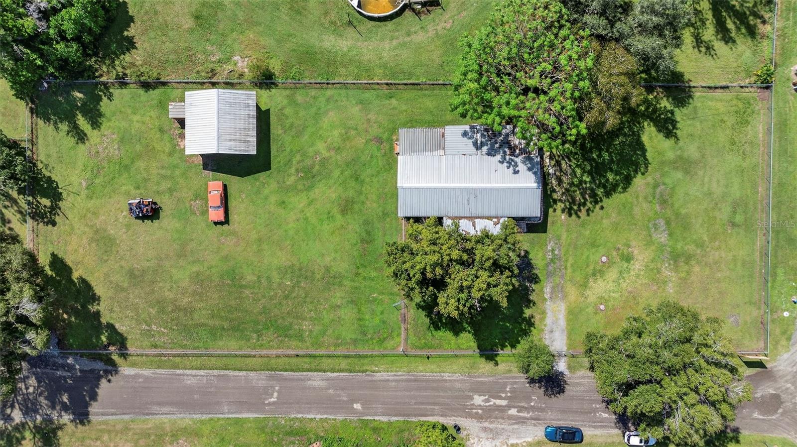 UNREC SW1/4 SW1/4 - Residential