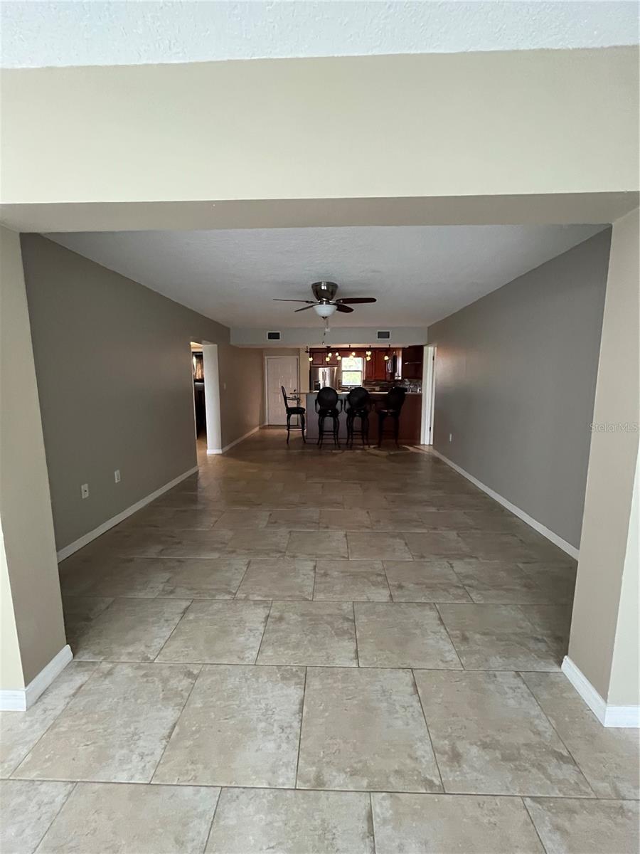 BAYWOOD NORTHWEST CONDO - Residential Lease