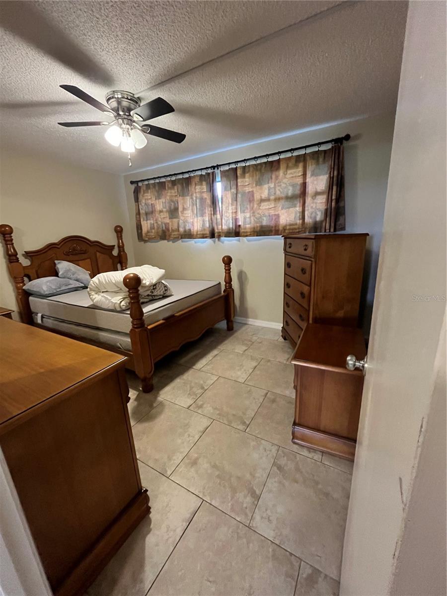 BAYWOOD NORTHWEST CONDO - Residential Lease