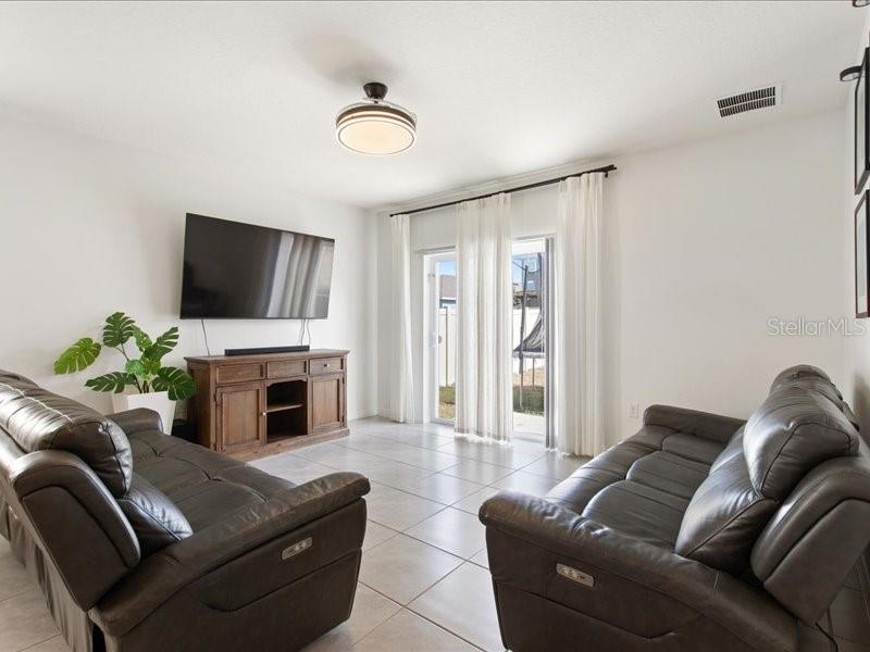 CASCADES PH 1A & 1B - Residential