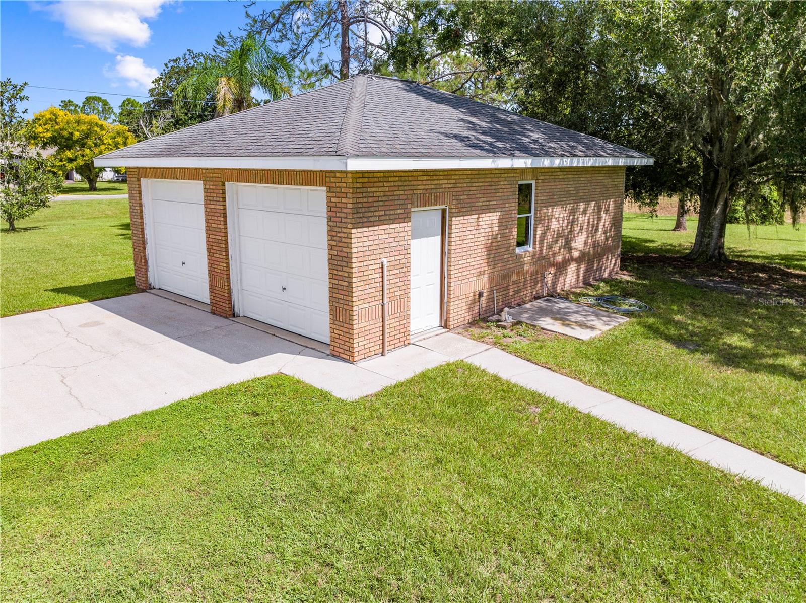 ACREAGE & UNREC - Residential