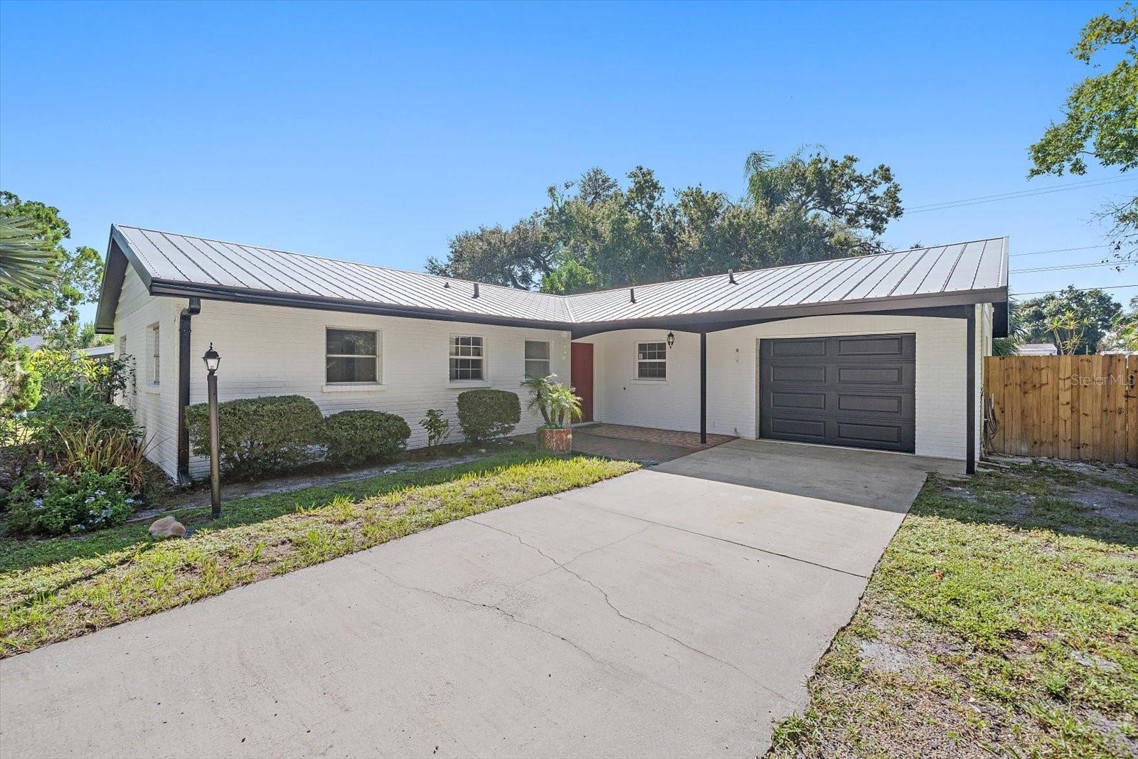 3372 WEBBER STREET