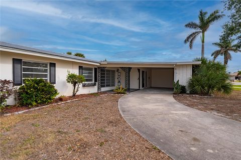 A home in PUNTA GORDA