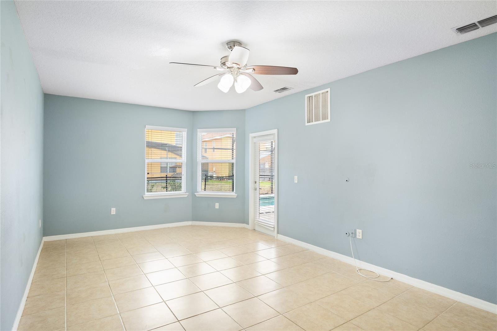 AVIANA - Residential