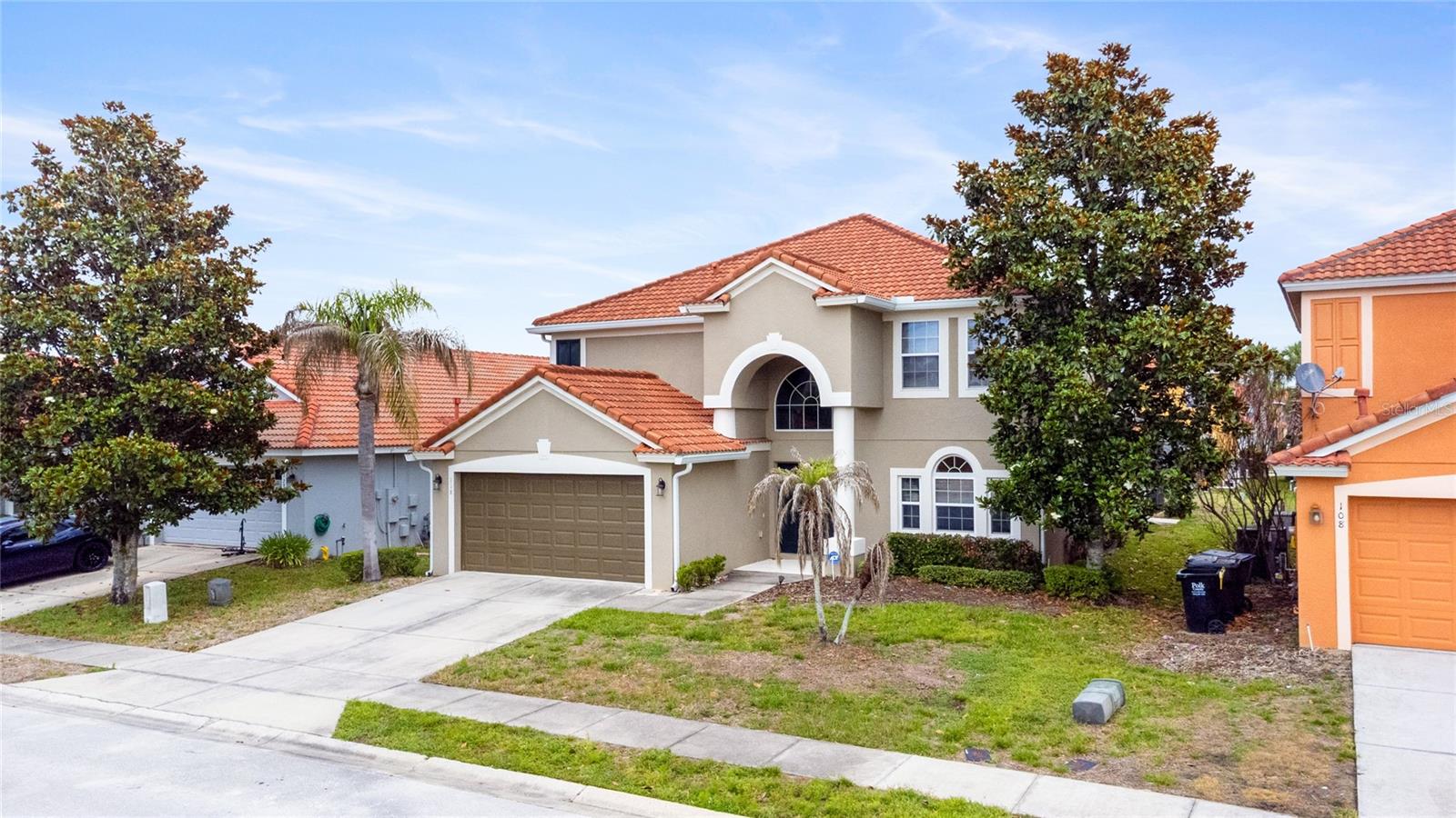 AVIANA - Residential