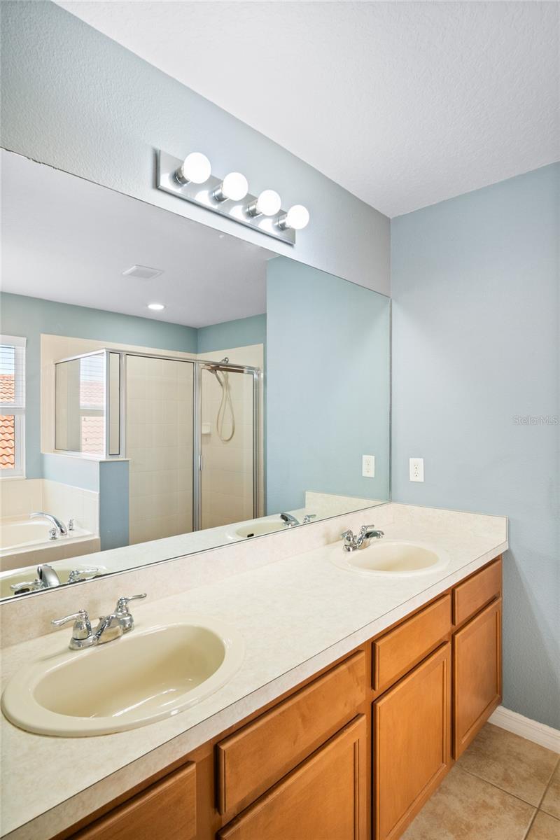 AVIANA - Residential