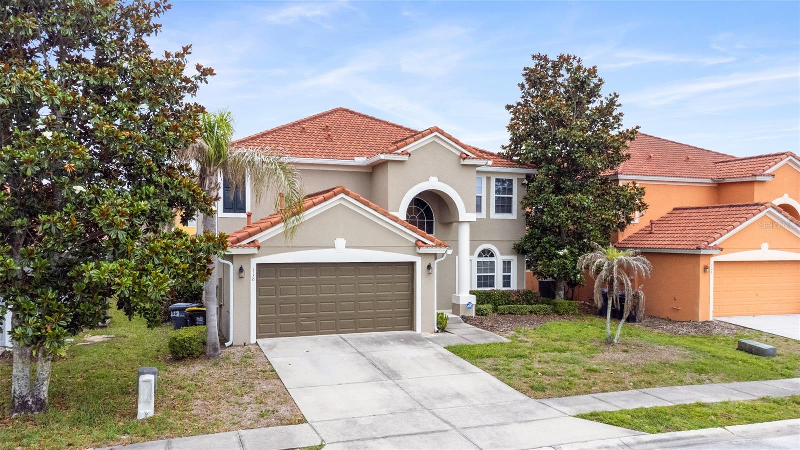 AVIANA - Residential