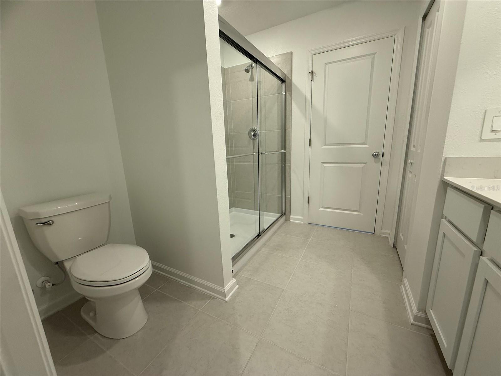 HUNT CLUB AT LAKE WALES PHASE 1 - Residential Lease