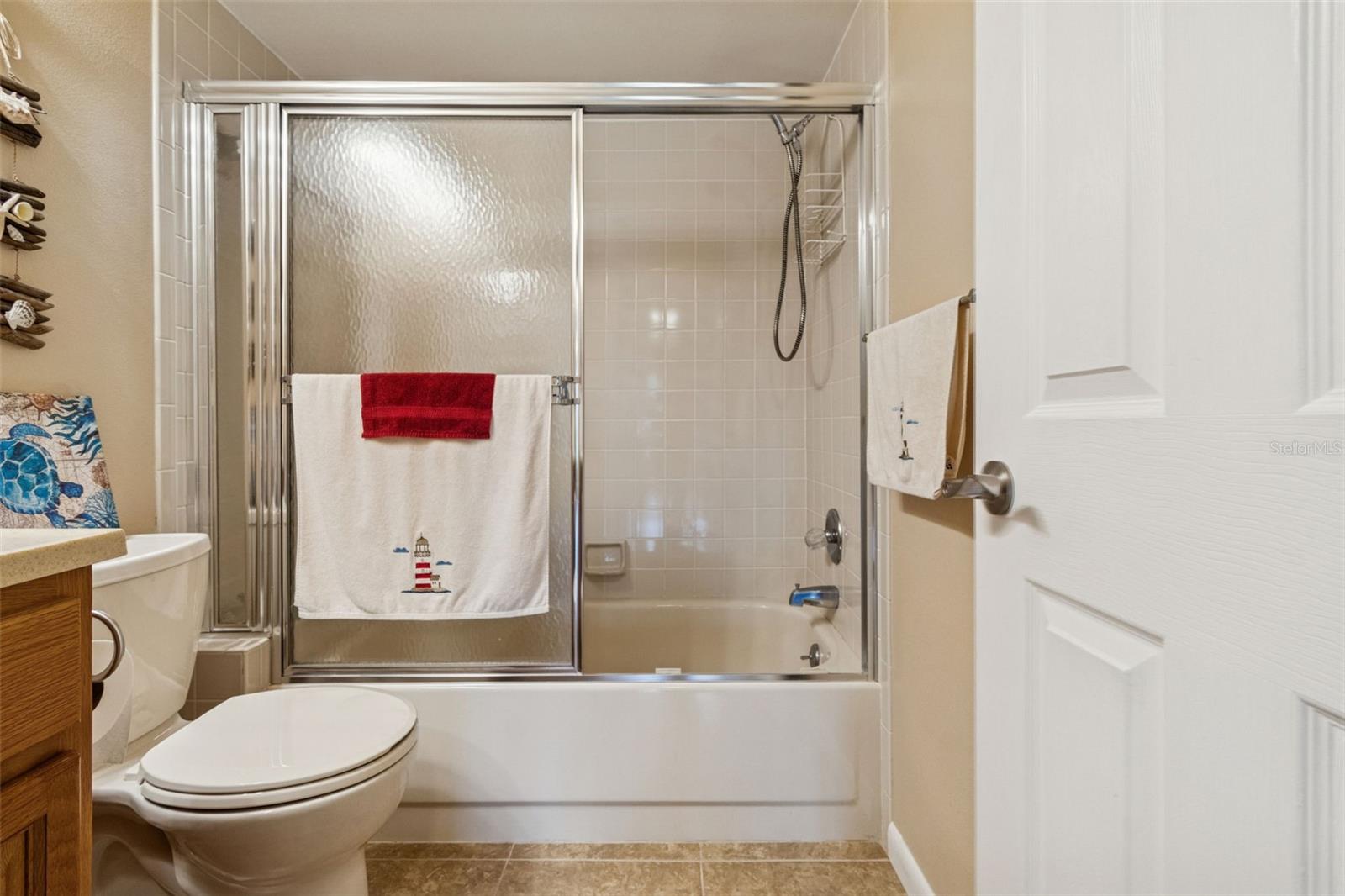 COUNTRY VILLAGE - Residential