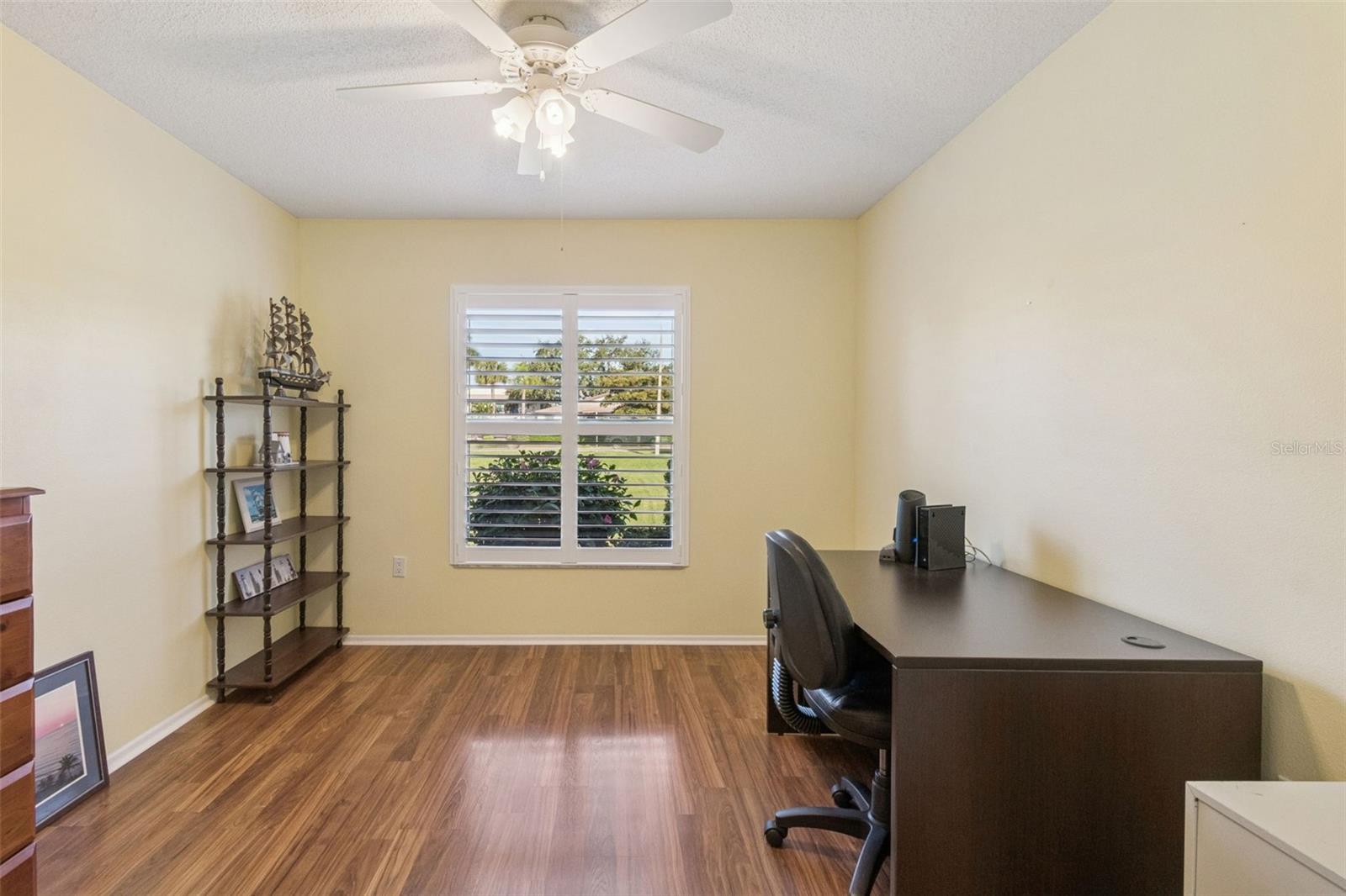 COUNTRY VILLAGE - Residential