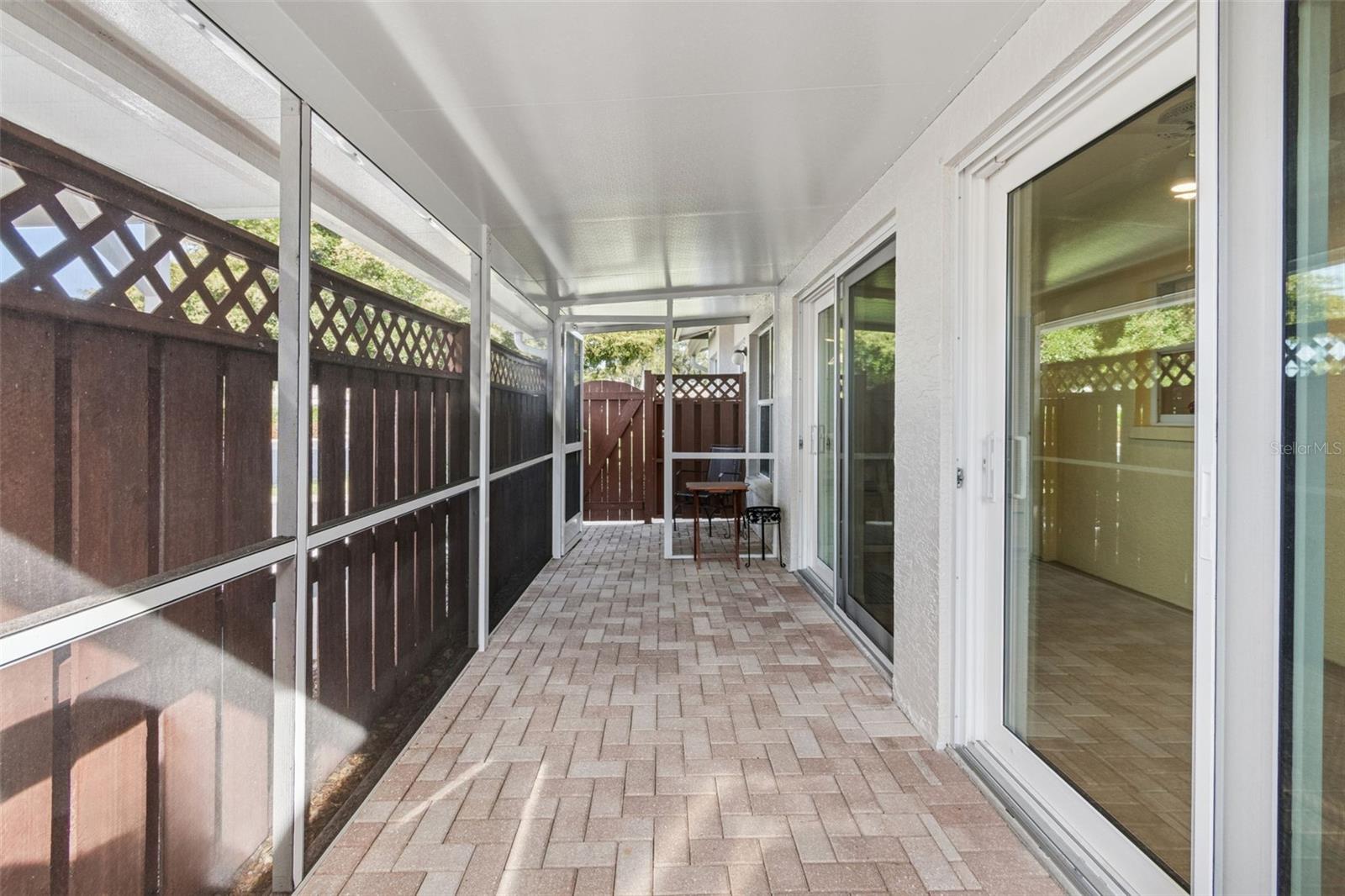 COUNTRY VILLAGE - Residential