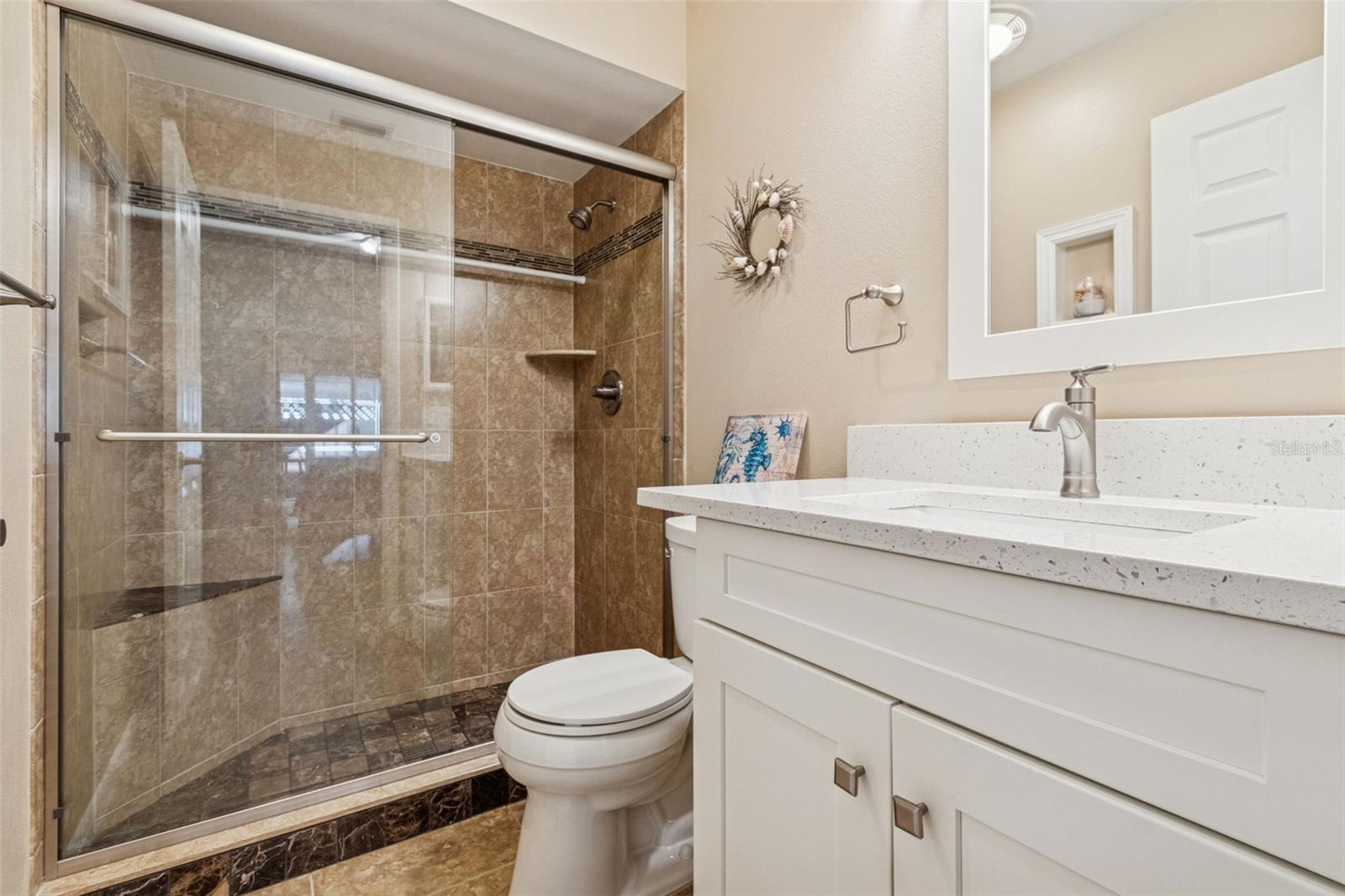 COUNTRY VILLAGE - Residential