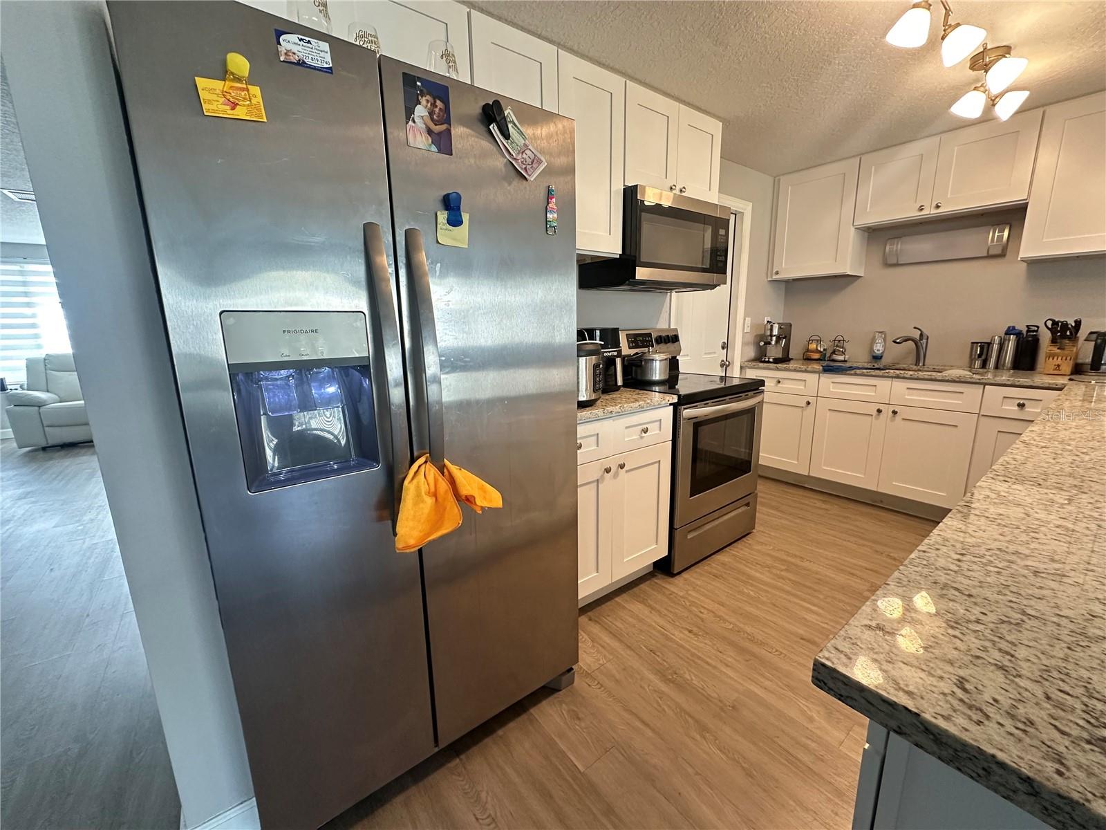 PARKWOOD ACRES - Residential