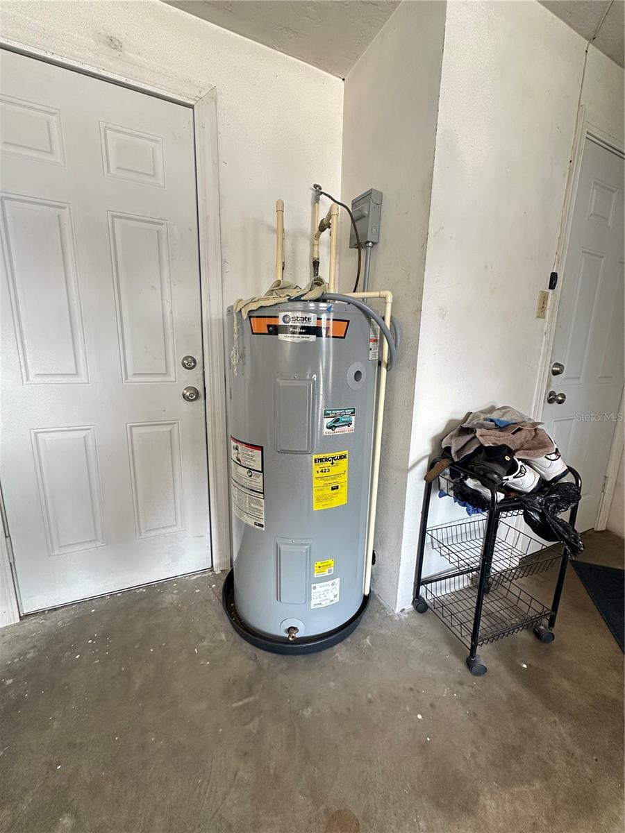 PARKWOOD ACRES - Residential