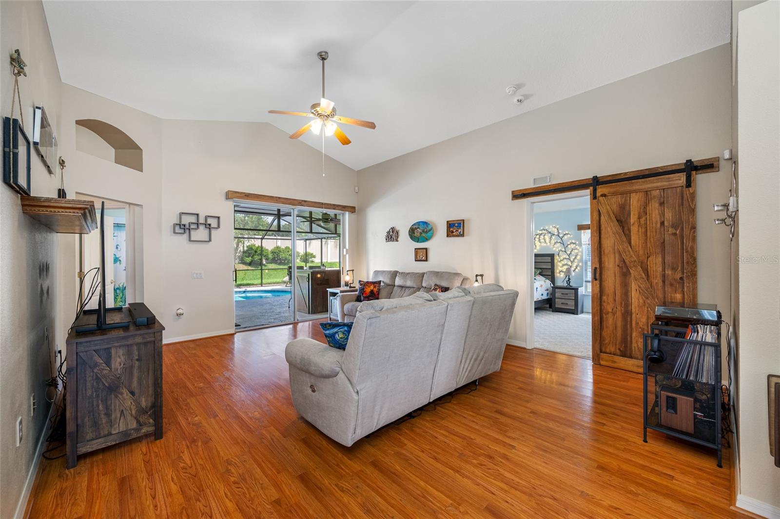 MEADOW POINTE PRCL 17 - Residential