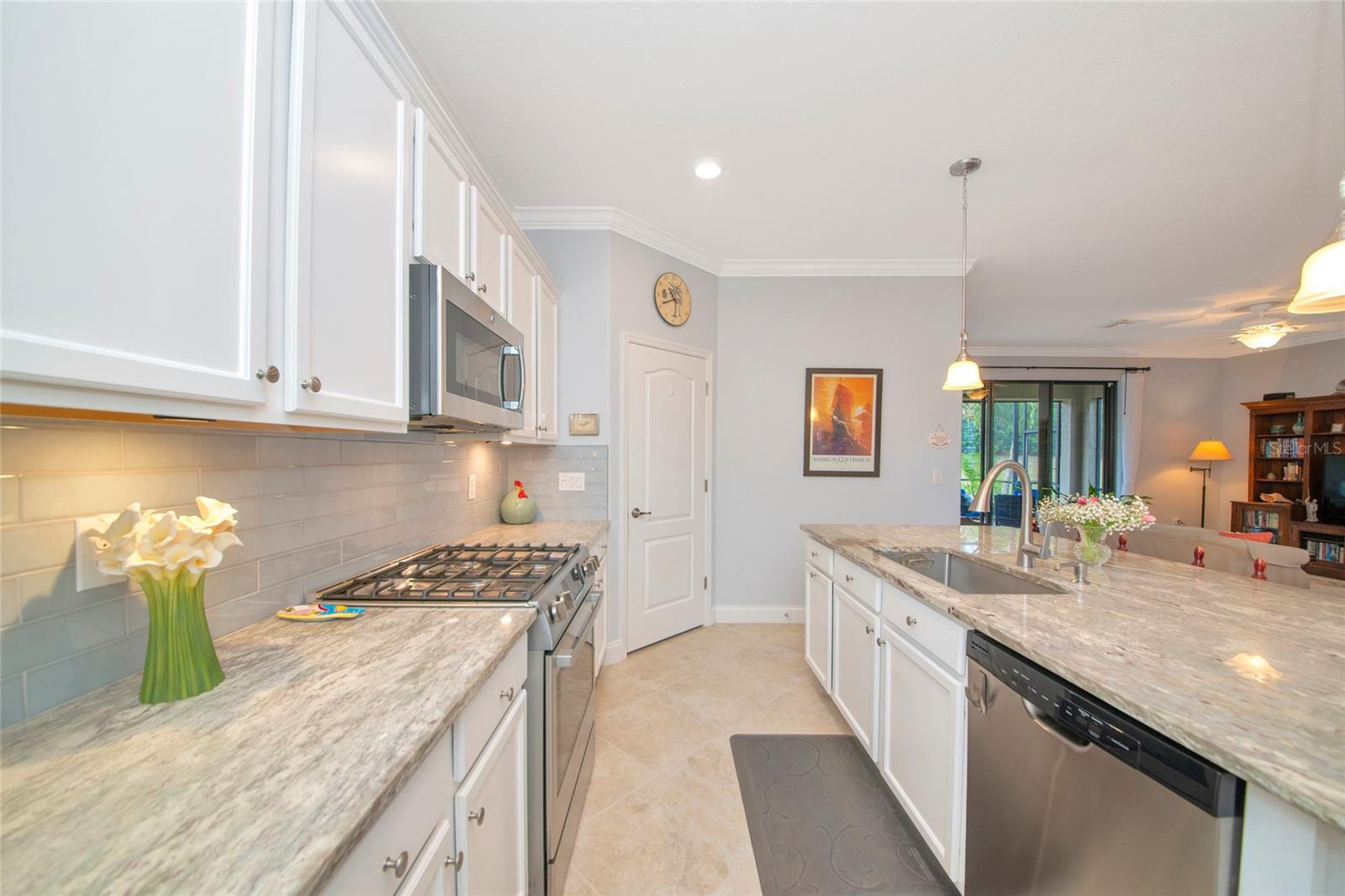 RIVER STRAND - Residential