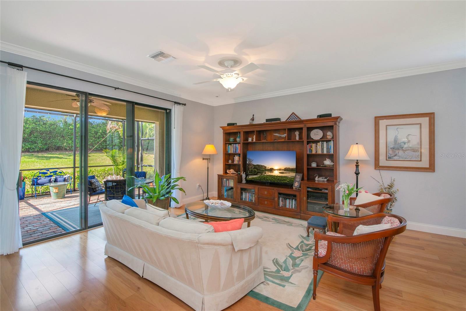 RIVER STRAND - Residential