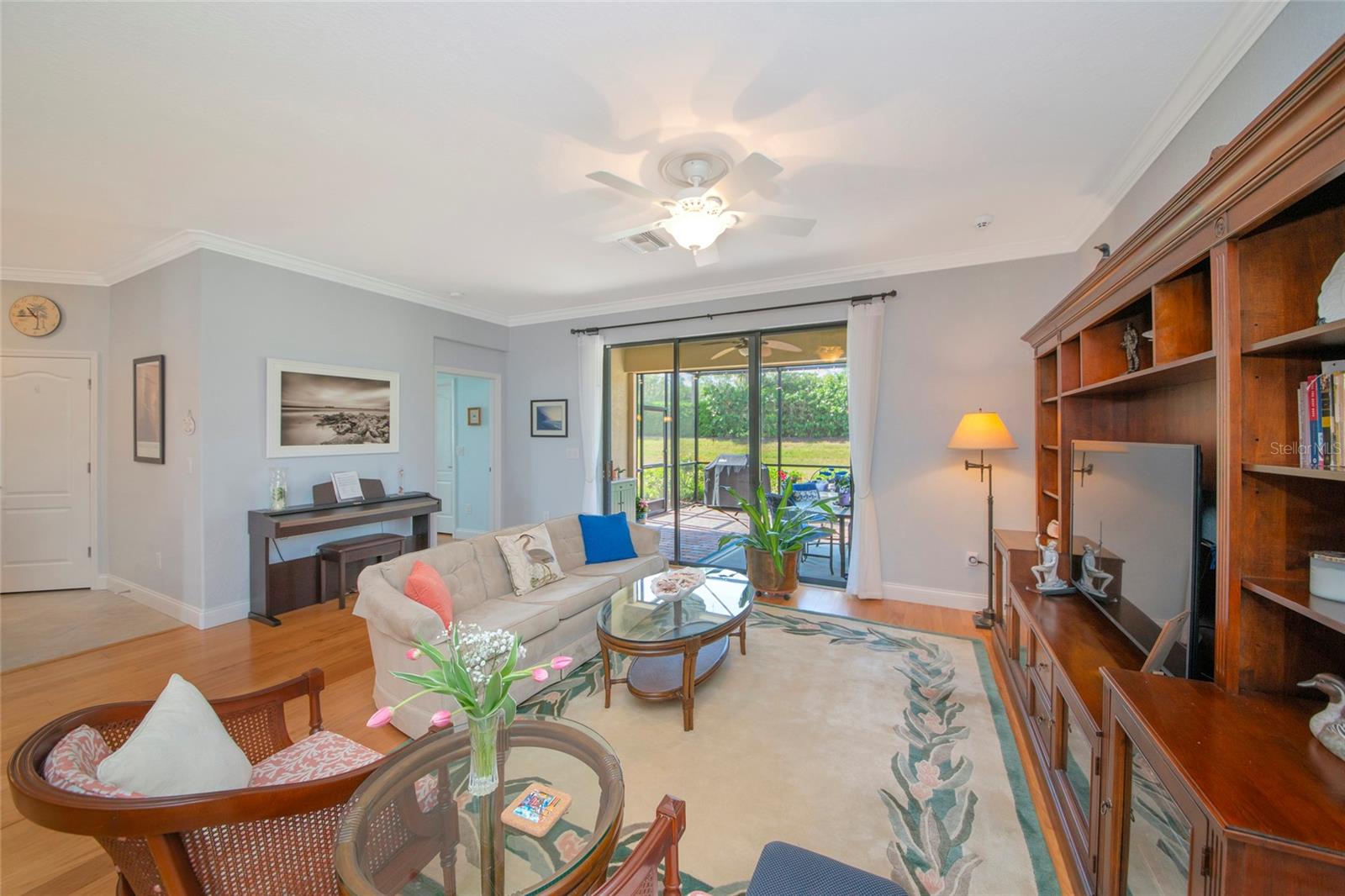 RIVER STRAND - Residential