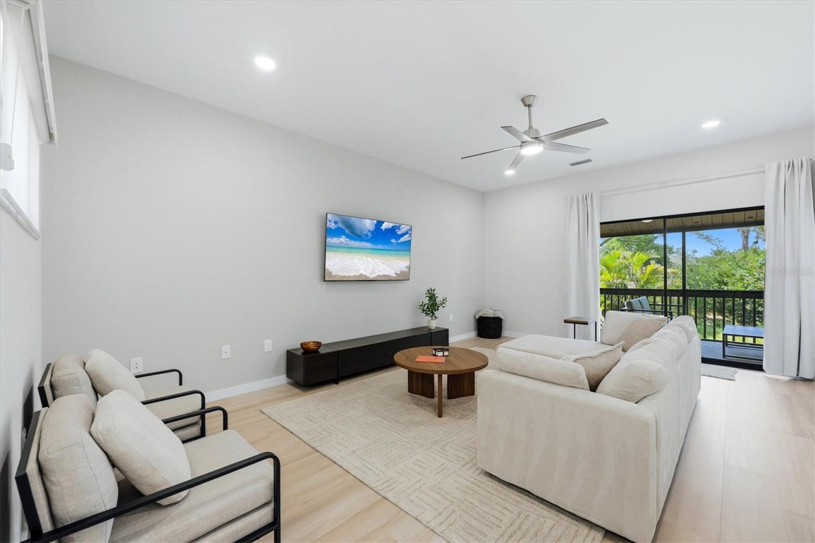 120 WOODLAND PLACE 120
