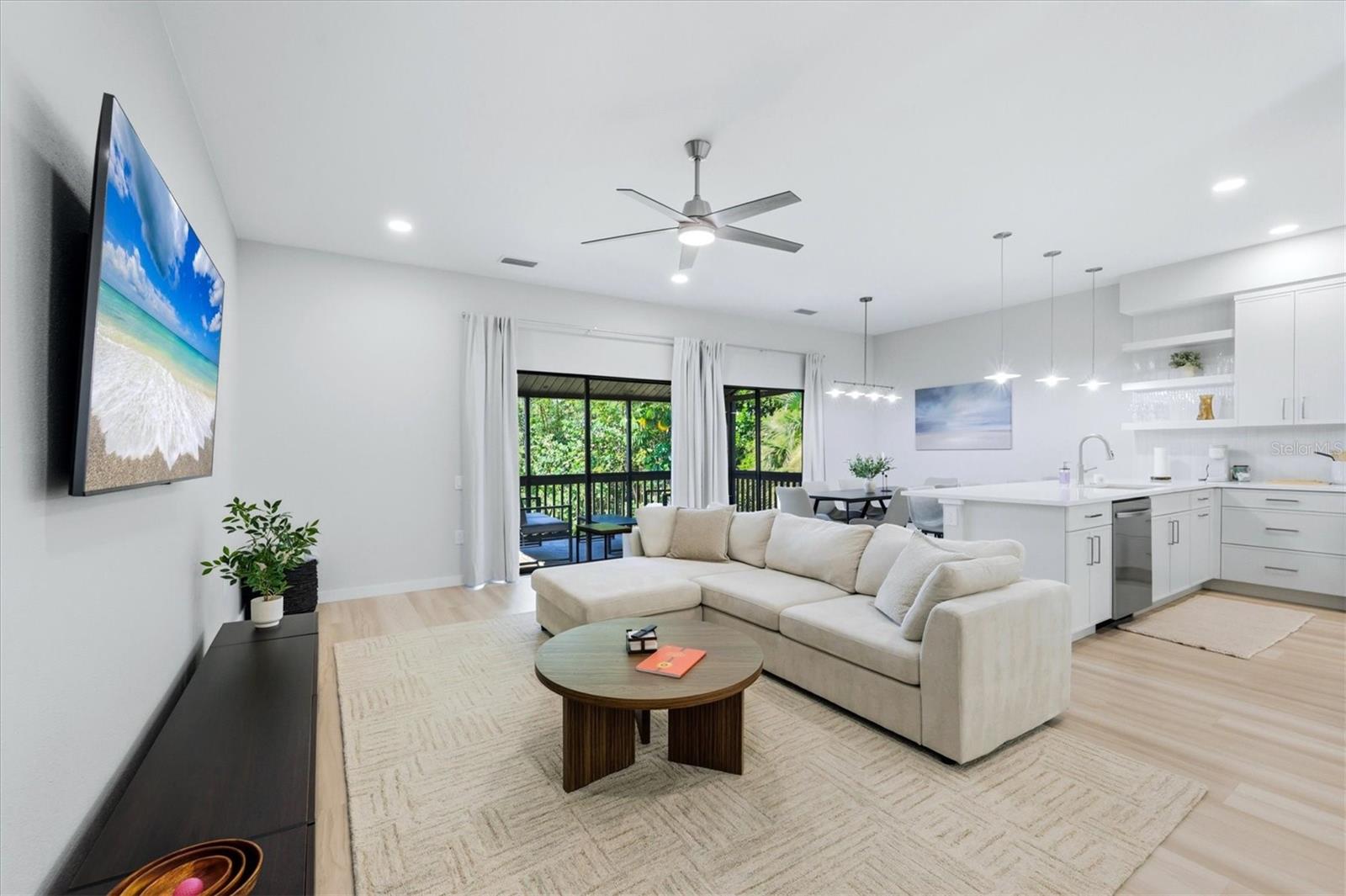 120 WOODLAND PLACE 120