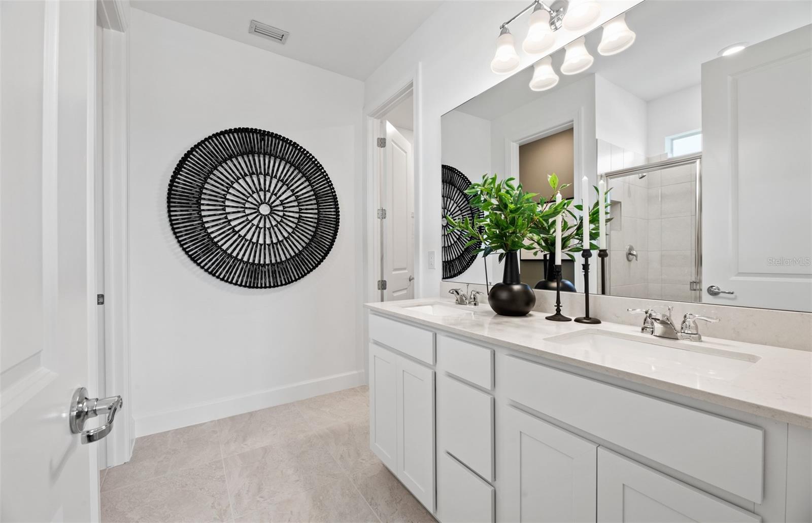 4556; REAGAN LANDING --- PRELIM - Residential