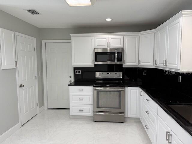 BAY CREST PARK UNIT 15 - Residential