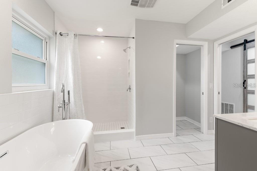 BAY CREST PARK UNIT 15 - Residential