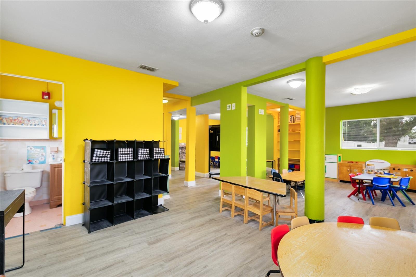 MONTOVALLO - Commercial Sale