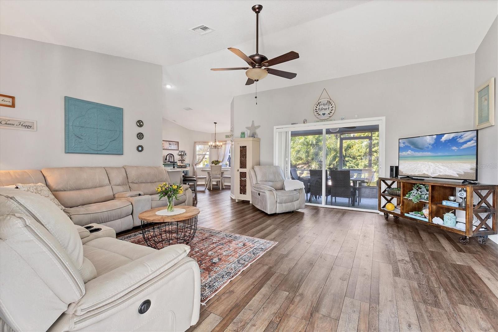 BREEZEWOOD MANOR - Residential