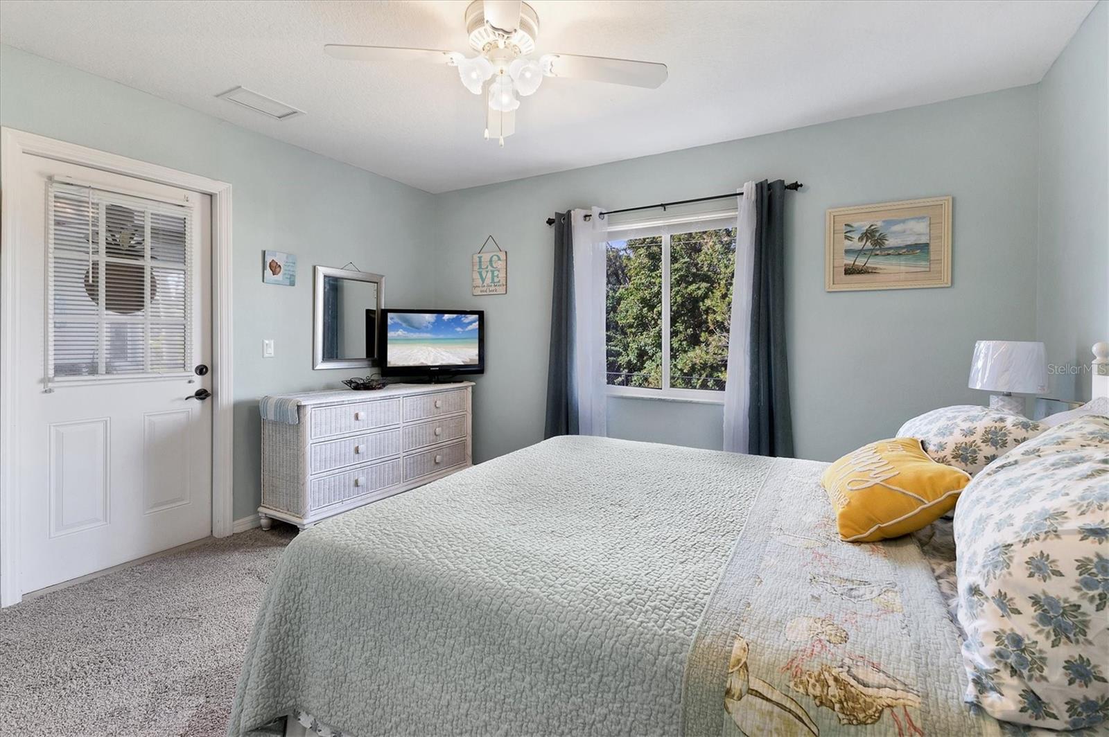 BREEZEWOOD MANOR - Residential