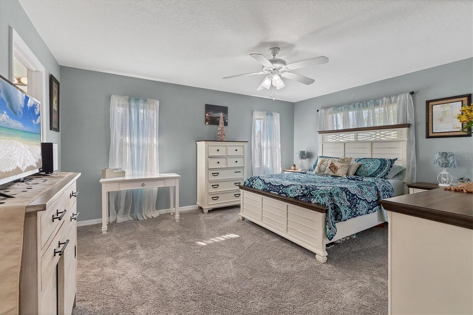 BREEZEWOOD MANOR - Residential