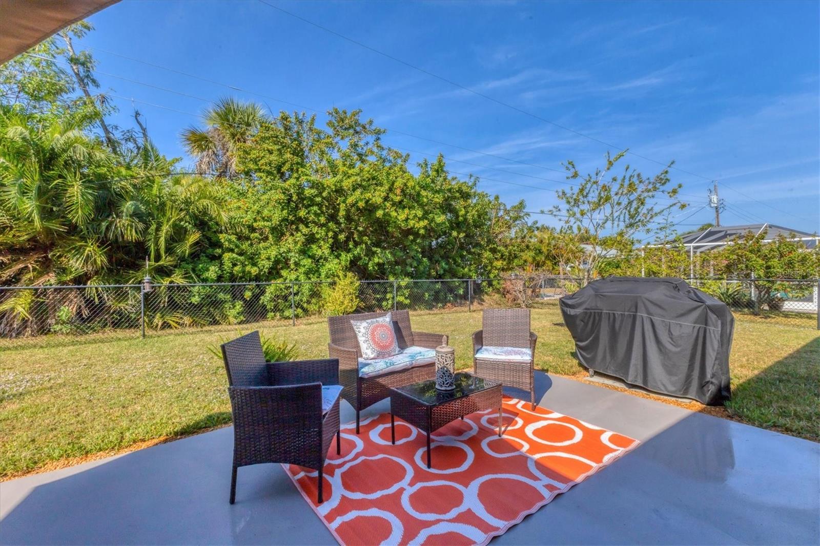 BREEZEWOOD MANOR - Residential