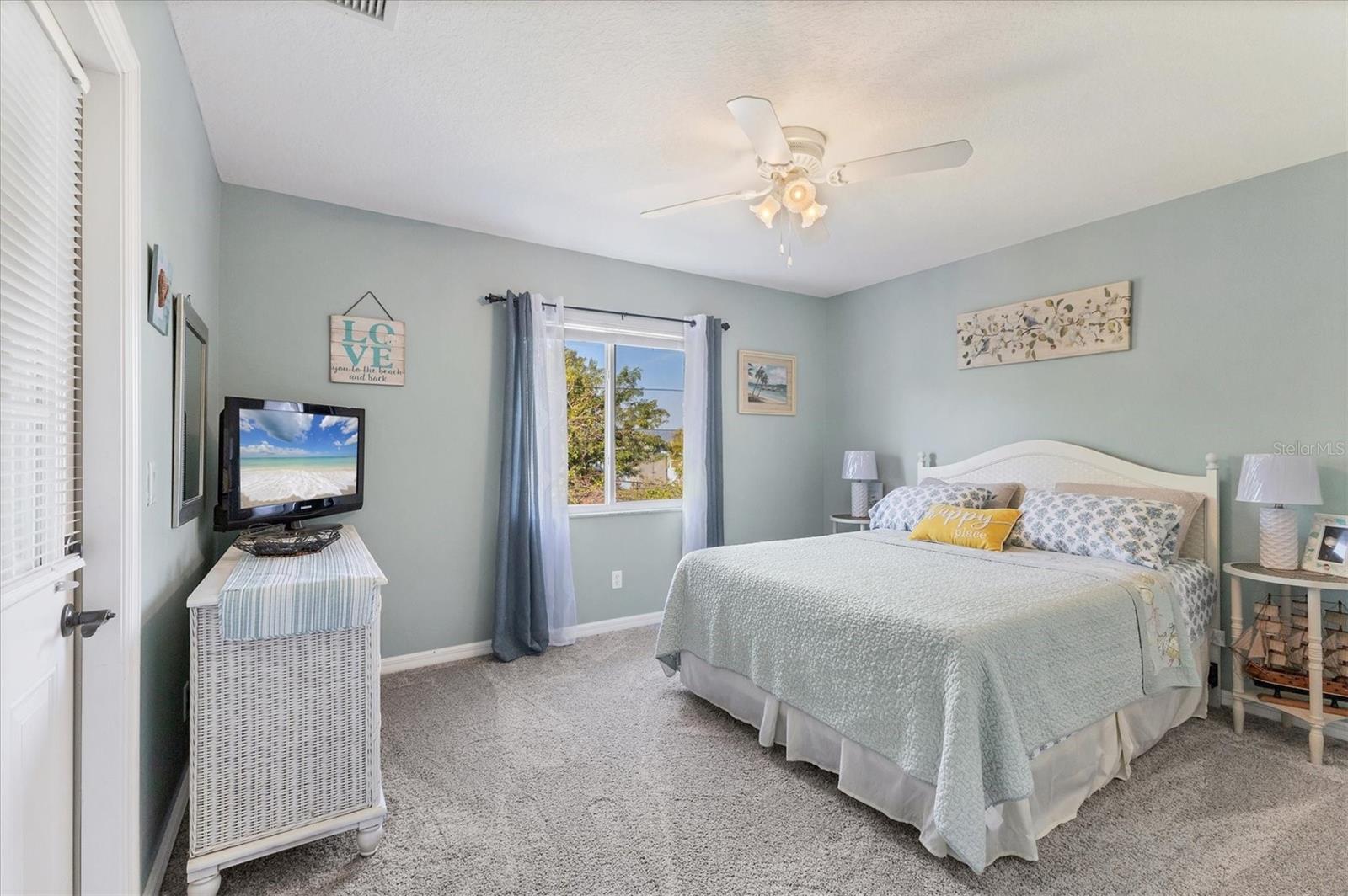 BREEZEWOOD MANOR - Residential